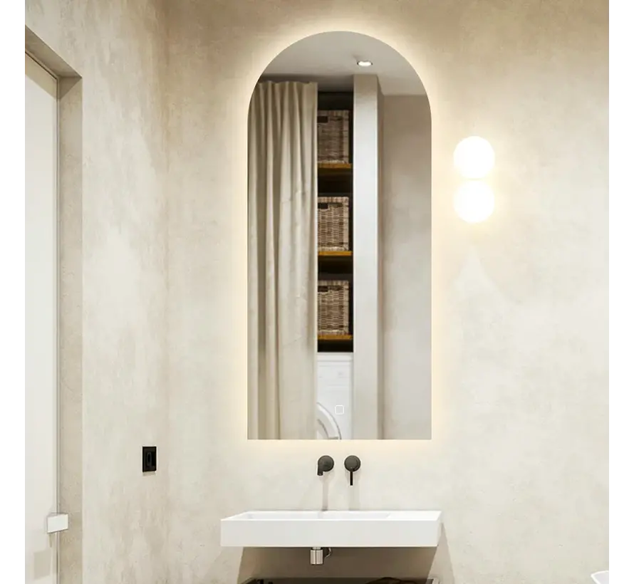 Miroir avec LED demi-ovale 50 x 100 cm