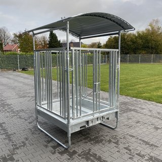 Animal Fences Grote en zeer robuuste hooiruif met recht voerhek en 8 voerplaatsen