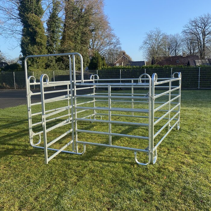 Animal Fences Mobiele stal 3.00 x 3.00 meter met toegangspoort