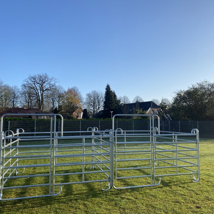 Animal Fences Dubbele mobiele stal 6.00 x 3.00 meter met 2 toegangspoorten