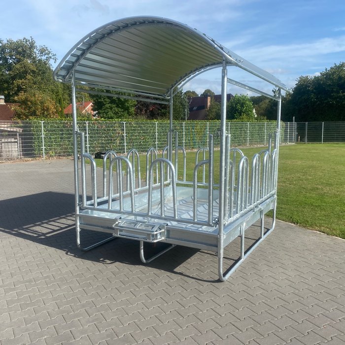 Animal Fences Grote en zeer robuuste hooiruif met zweeds voerhek 14 voerplaatsen 250*200 cm.