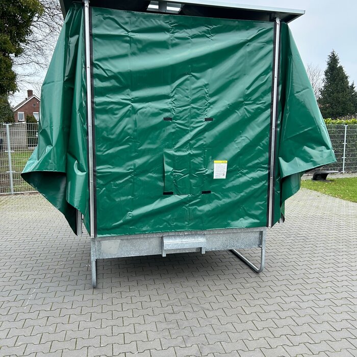 Patura Klimaatruif universeel voerhek en groot klimatiseringsdak van 36m2.