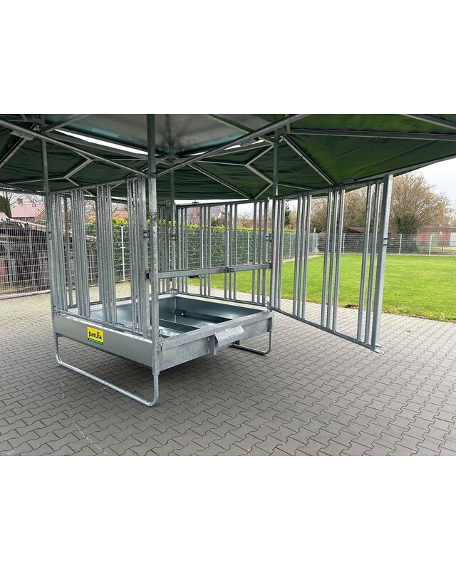 Patura Klimaatruif met diagonaal voerhek en groot klimatiseringsdak van 36m2.