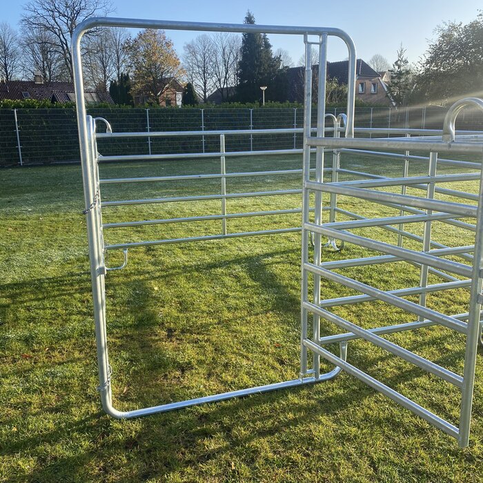 Animal Fences Robuuste mobiele hekken met poort XL grijs 2.40 mtr.