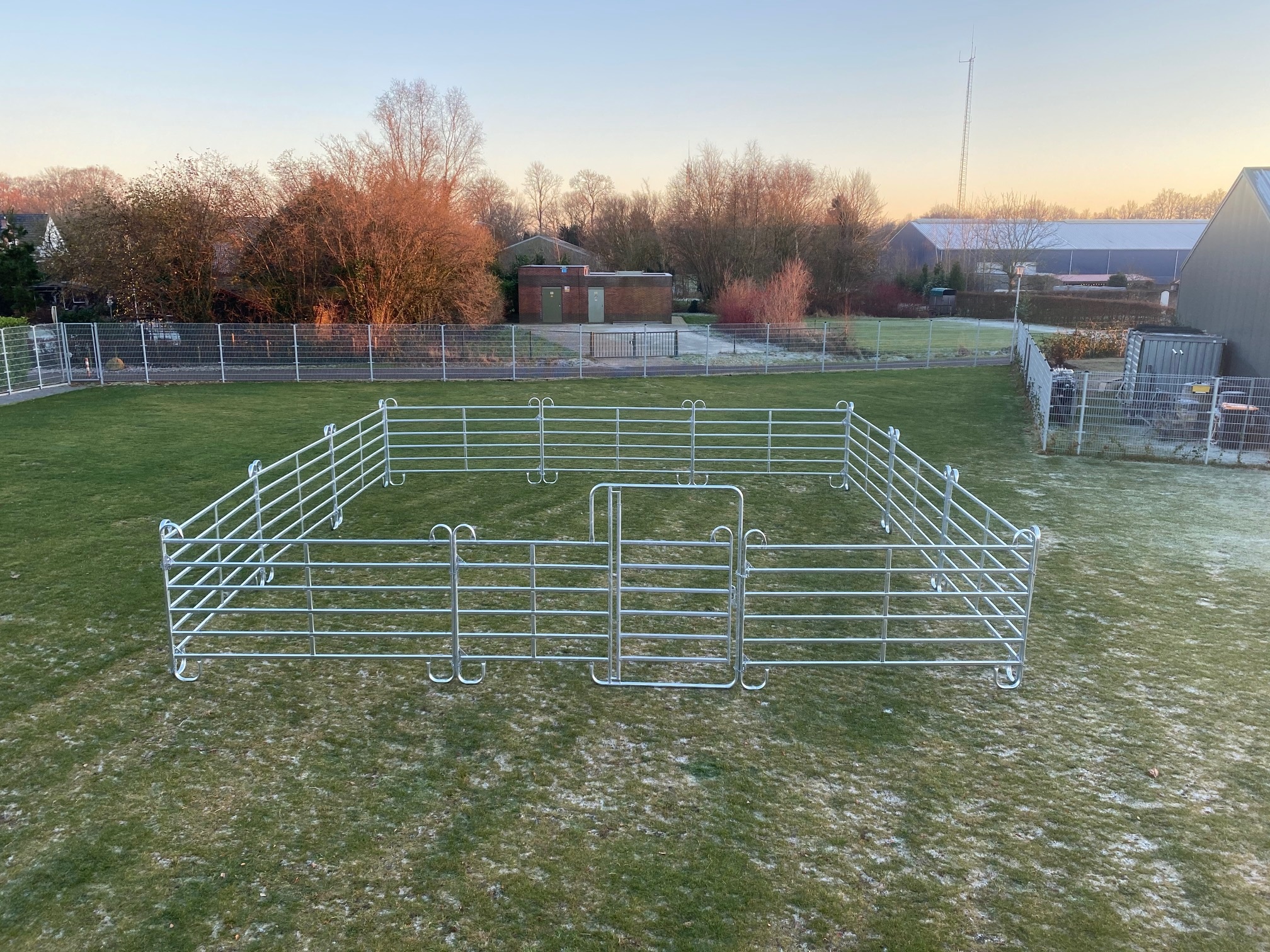 Animal Fences Robuuste mobiele hekken XL grijs 3.60 mtr.
