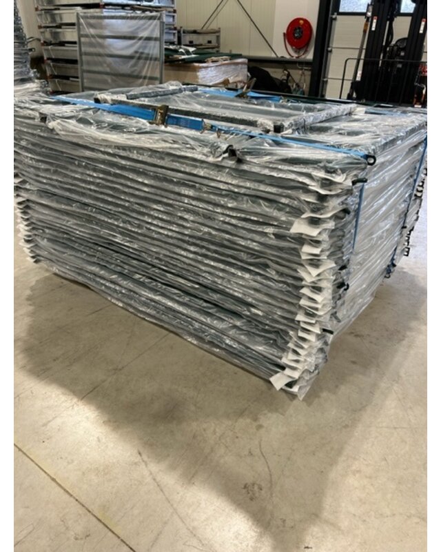 AANBIEDING! Roundpen 1.80 meter Ø 15 mtr. met lichte transportschade