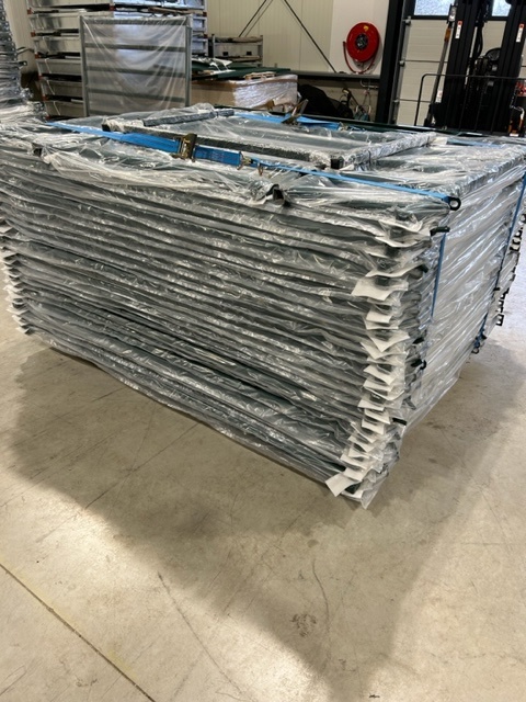 AANBIEDING! Roundpen 1.80 meter Ø 15 mtr. met lichte transportschade