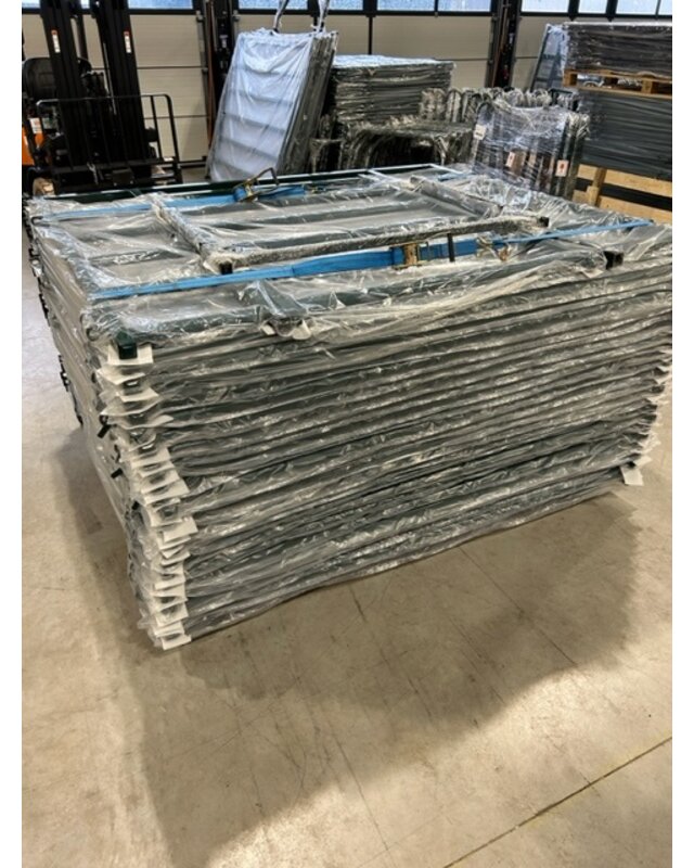 AANBIEDING! Roundpen 1.80 meter Ø 15 mtr. met lichte transportschade