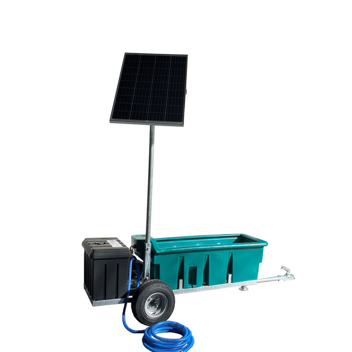 Suevia Solar weidedrinkbak 200 ltr. bronpomp en wagen met trekdissel