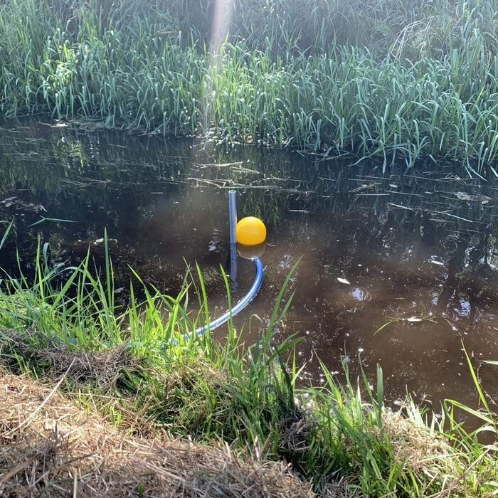 Suevia Set drijfbal 15 x 21 cm. met bev. materiaal