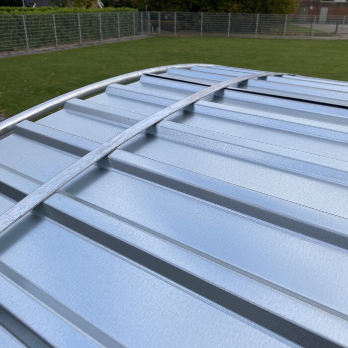 Animal Fences Grote en zeer robuuste hooiruif met recht voerhek en 8 voerplaatsen