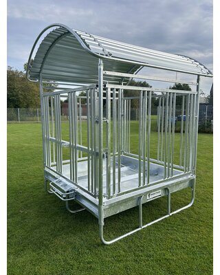 Animal Fences Grote en zeer robuuste hooiruif met recht voerhek en 12 voerplaatsen