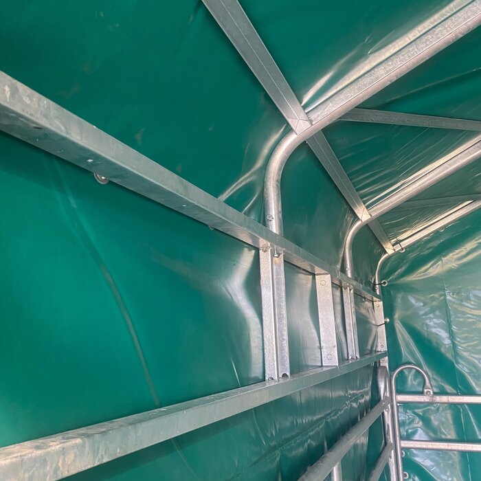 Animal Fences Mobiele schuilstal 300x360x330 cm - incl. zeilen