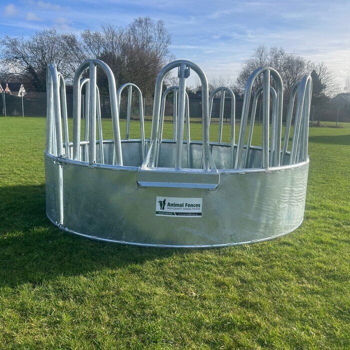 Animal Fences Zware ronde hooiruif Ø 2.30 mtr. met 12 voerplaatsen (zonder driepunts)