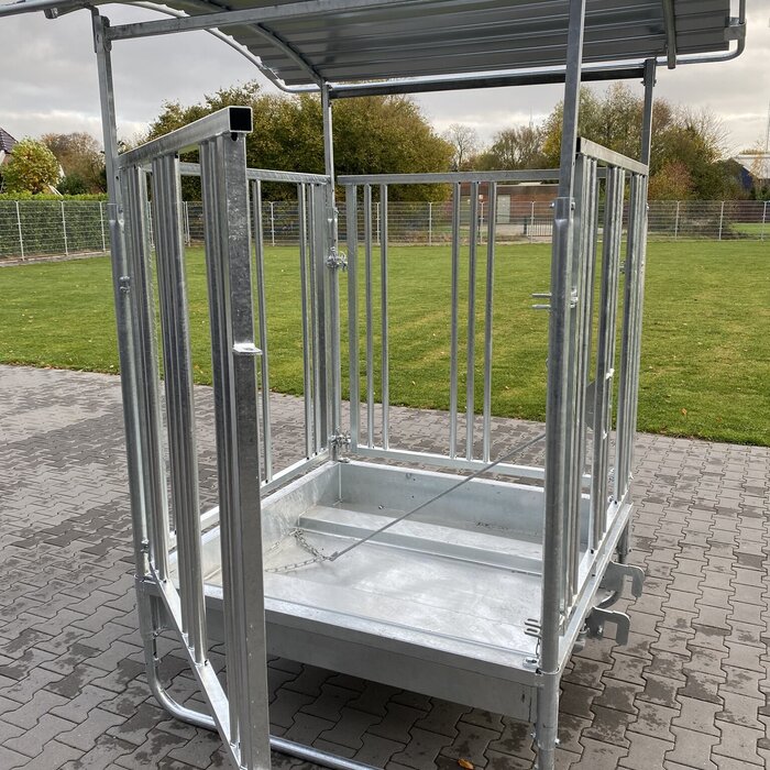 Animal Fences GCOMBIDEAL! Grote en zeer robuuste hooiruif recht voerhek incl.  30m2 paddocktegels!