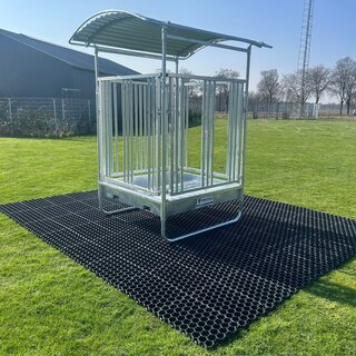 Animal Fences COMBIDEAL! Grote en zeer robuuste hooiruif recht voerhek incl.  30m2 paddocktegels!