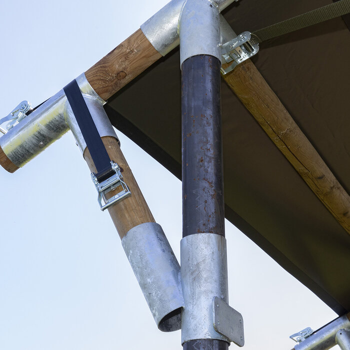 Schuilplaats XL 7.50 x7.00 mtr.