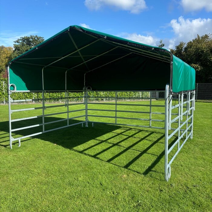 Animal Fences Mobiele schuilstal 360x400x290 cm - incl. dakzeil