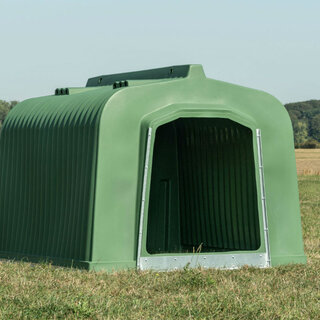 Animal Fences Kunststof schuilstal 224x160x170 cm.