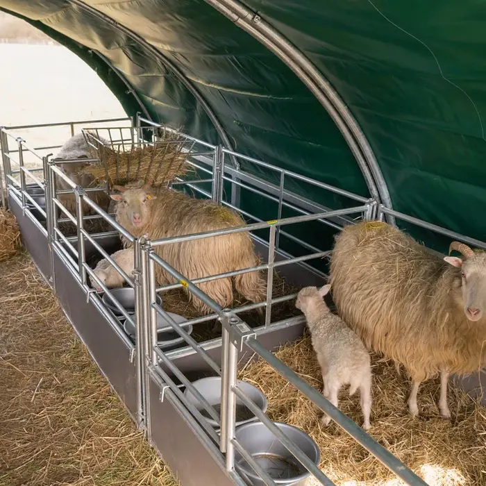 Animal Fences Mobiele schuilstal  600x360x205 cm - incl. dakzeil