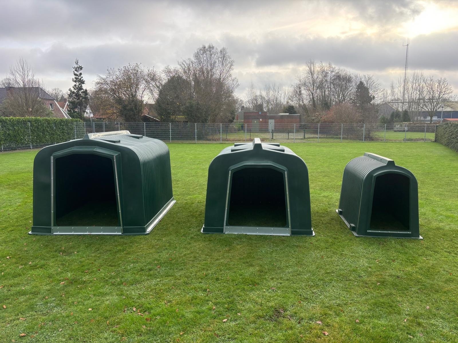 Animal Fences Kunststof schuilstal 195x120x145 cm.