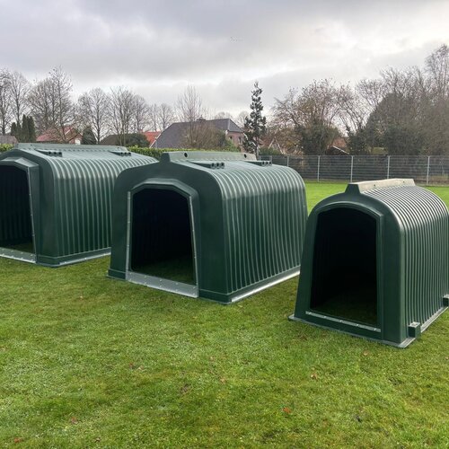 Kunststof schuilstallen