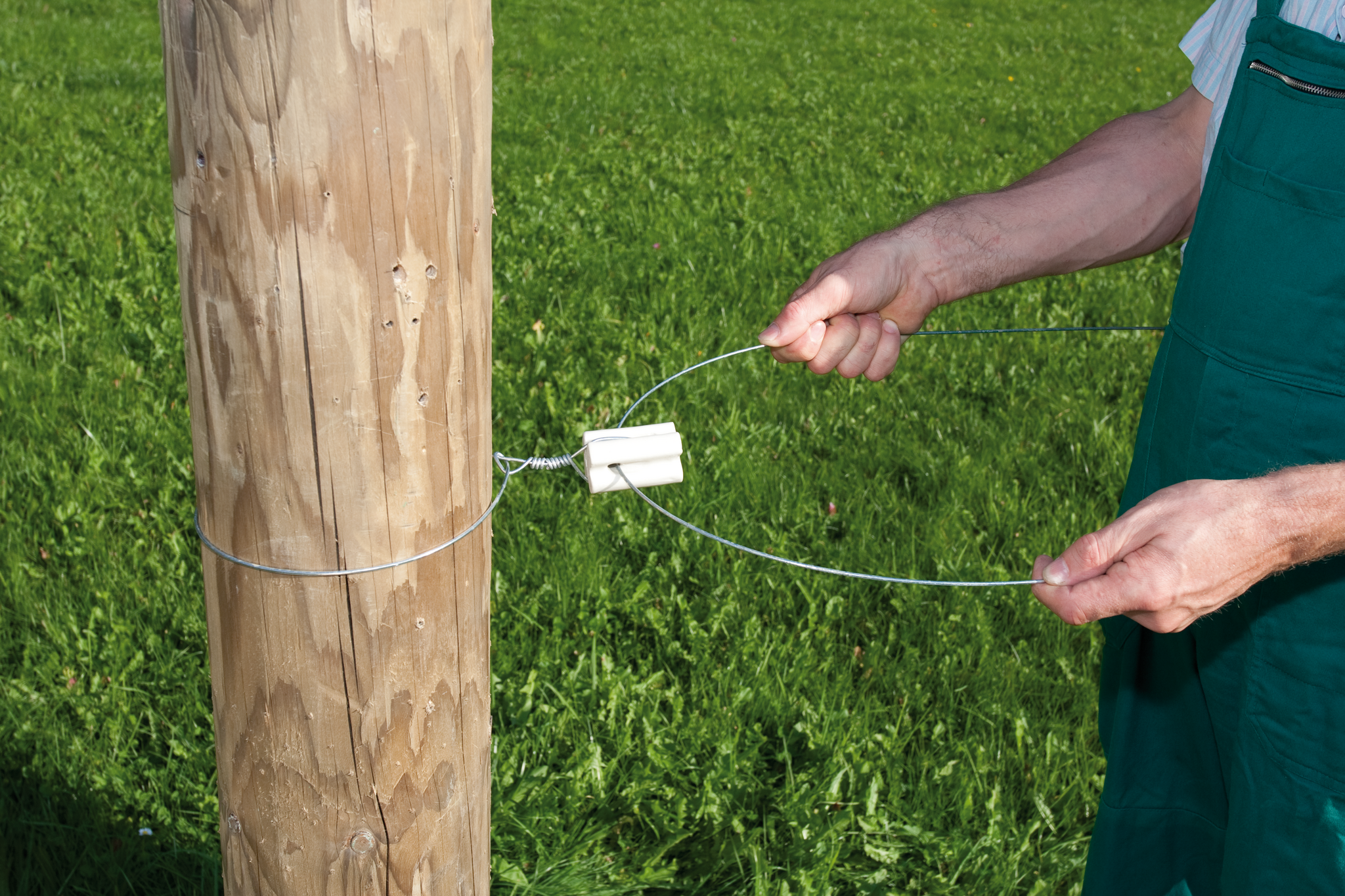 Patura Porselein trek/hoekisolator, vierk. 3st