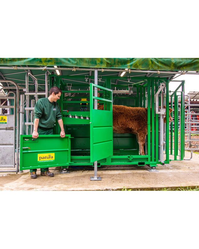 Patura Cattle Crush A6000 with rear sliding gate, baulk gate double-leaf, infinitely headbail
