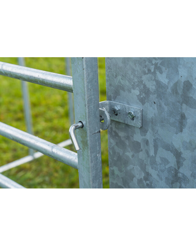 Patura Krachtvoerautomaat voor kalveren incl. hekwerk