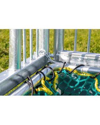 Patura Frame voor voerbesparend net voor vierkante ruif (met veiligheidspalissade voerhek), 8 voederplaatsen