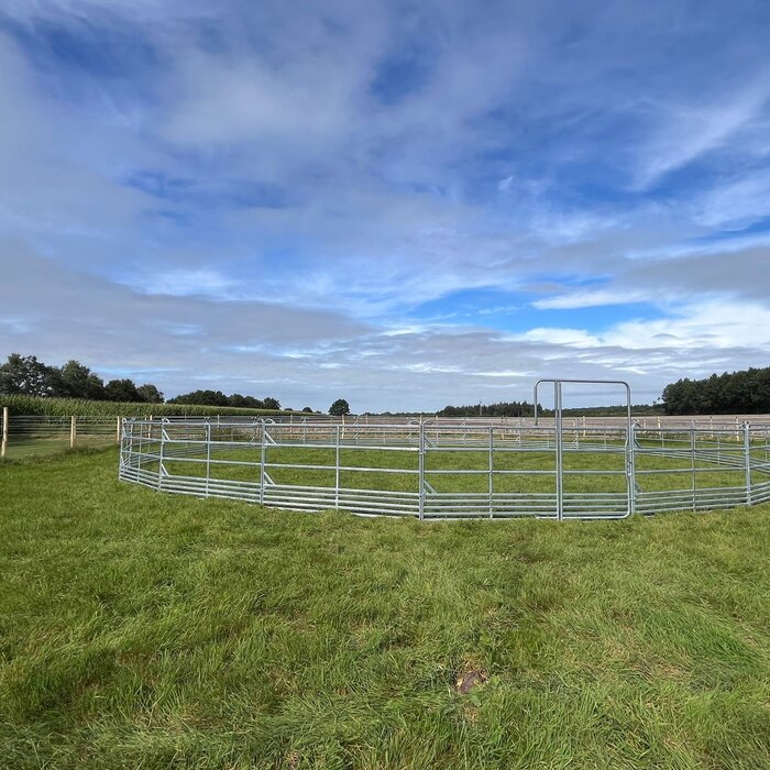 Patura Roundpen d = 14 m with Safety Horse Panels