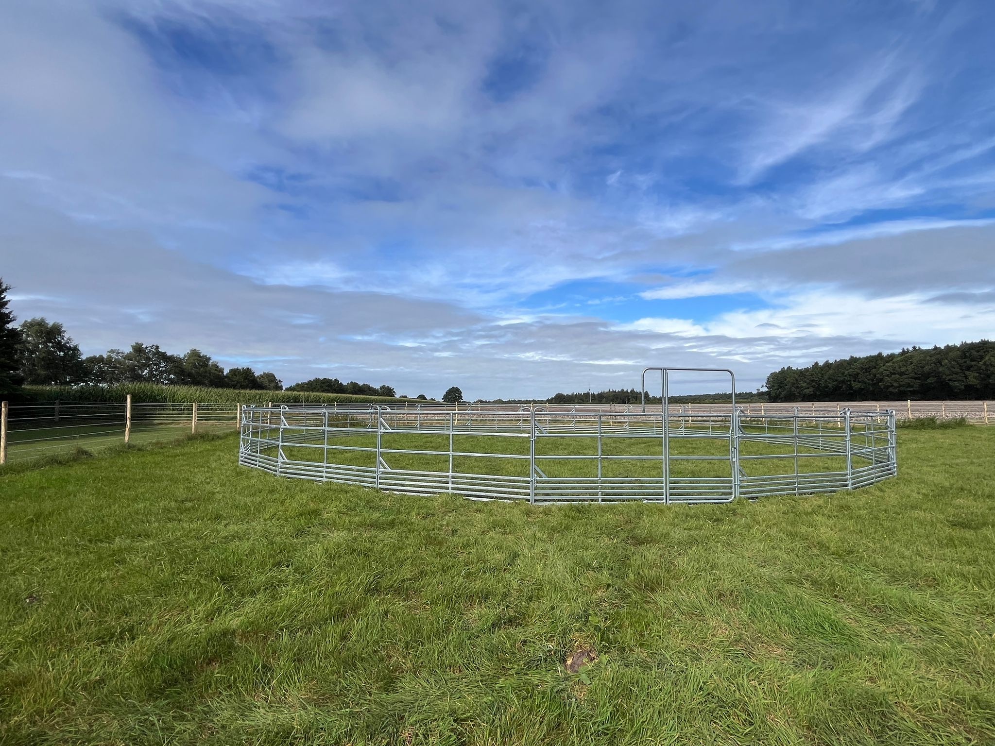 Patura Roundpen d = 17 m with Safety Horse Panels