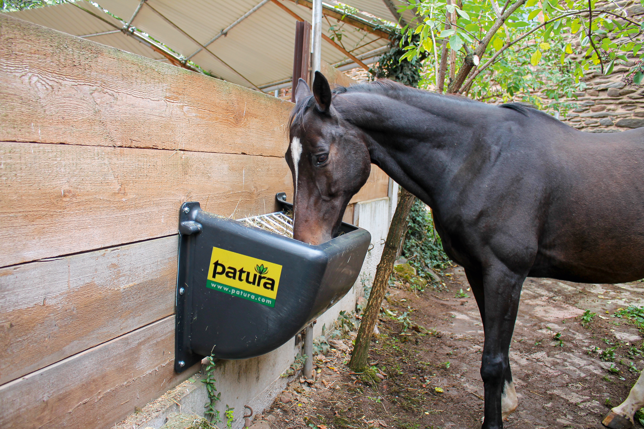 Patura Kunststof hooiruif Slow-Feeder, 140 l voor paarden