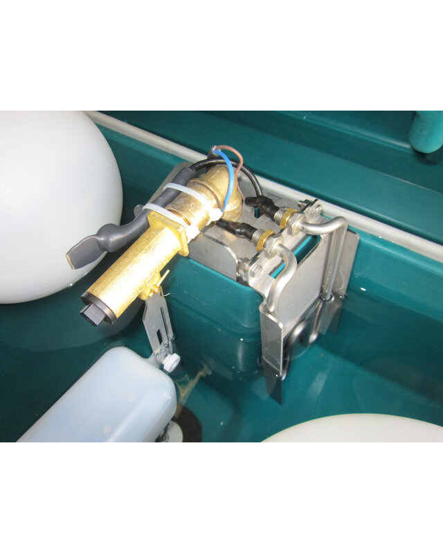 Patura Thermo - Quell Mod. 640, 2 Bals geisoleerde drinkbak 80 Ltr.