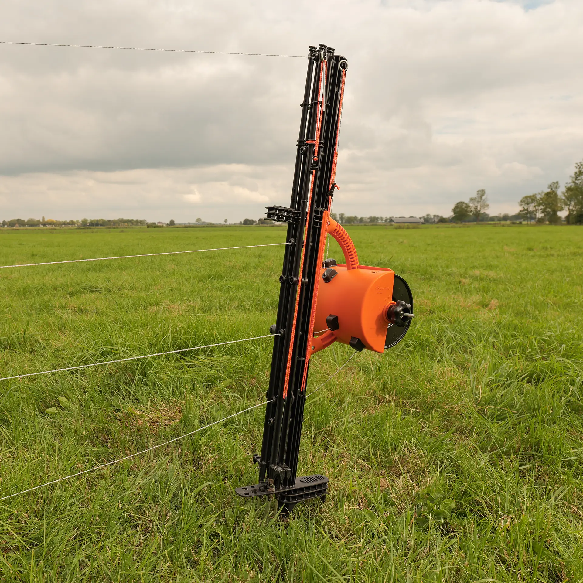 Gallagher SmartFence - 10 palen, vier draden en haspels in één systeem (100m)