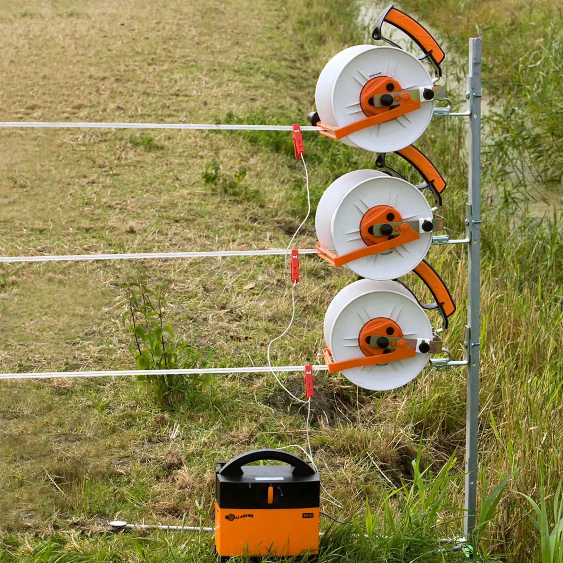 Gallagher Haspelhoekpaal (3 haspels / 3 isolatoren)