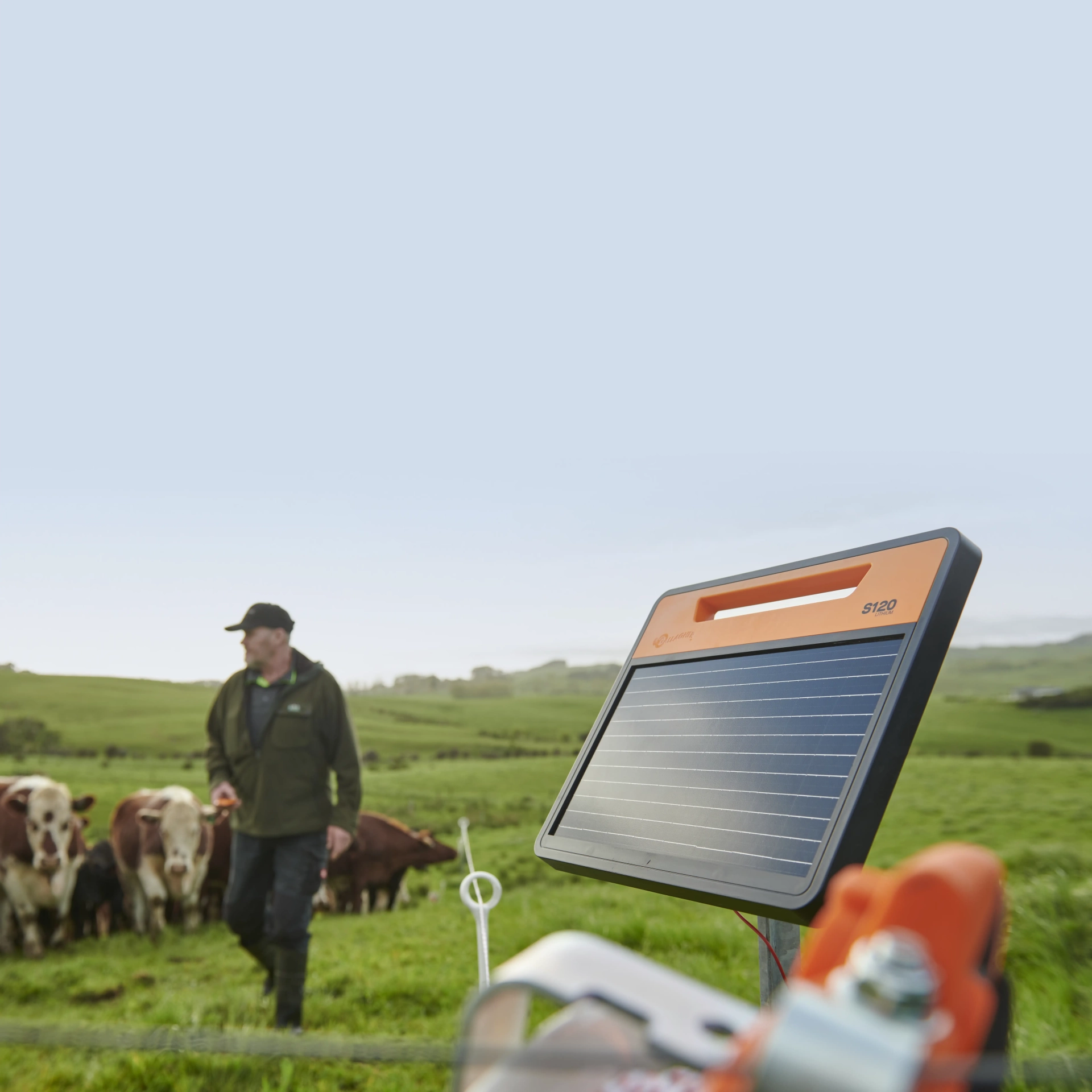 S120li Zonnepaneel schrikdraadapparaat incl. accu (1,2J - Solar)