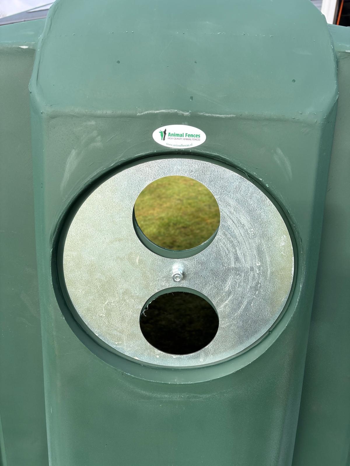 Animal Fences Kunststof schuilstal 224x160x170 cm
