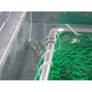 Patura Frame voor voerbesparend net voor vierkante ruif