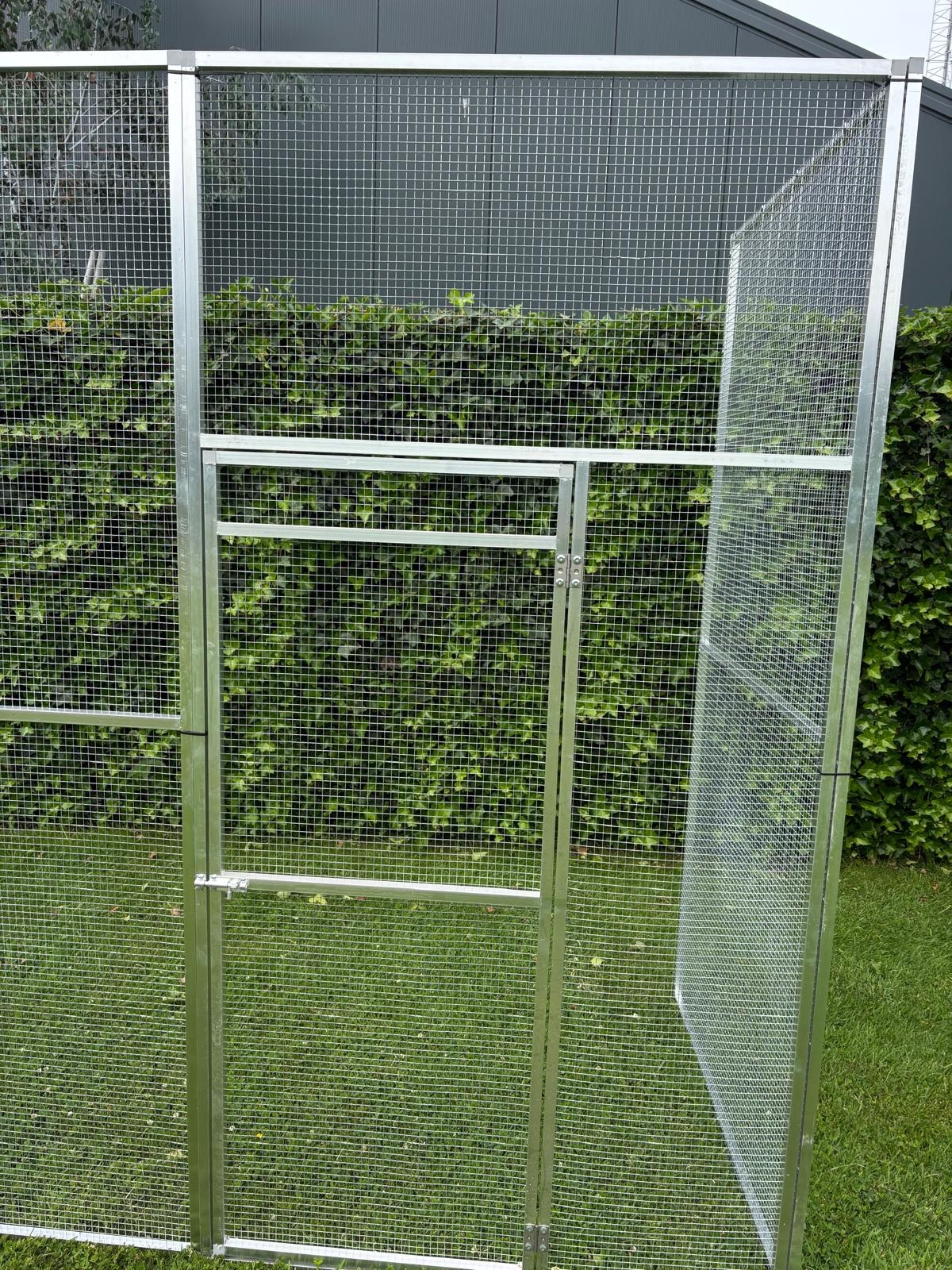 Pluverdi Kippenren aluminium 300x200x200 cm.