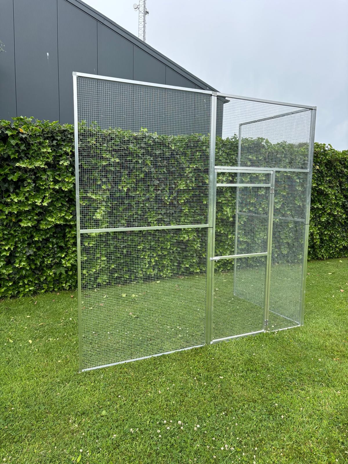 Pluverdi Kippenren aluminium 300x200x200 cm.