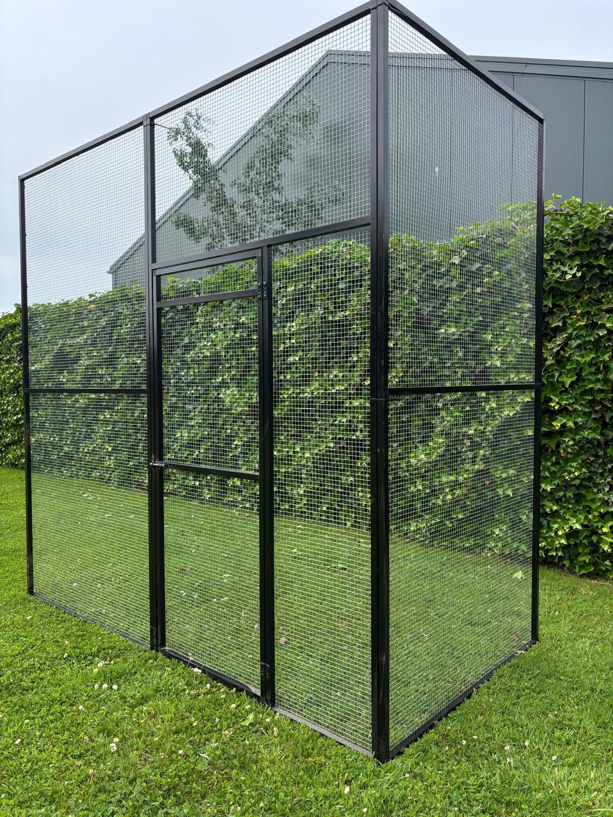 Pluverdi Kippenren aluminium zwart 300x200x200 cm.