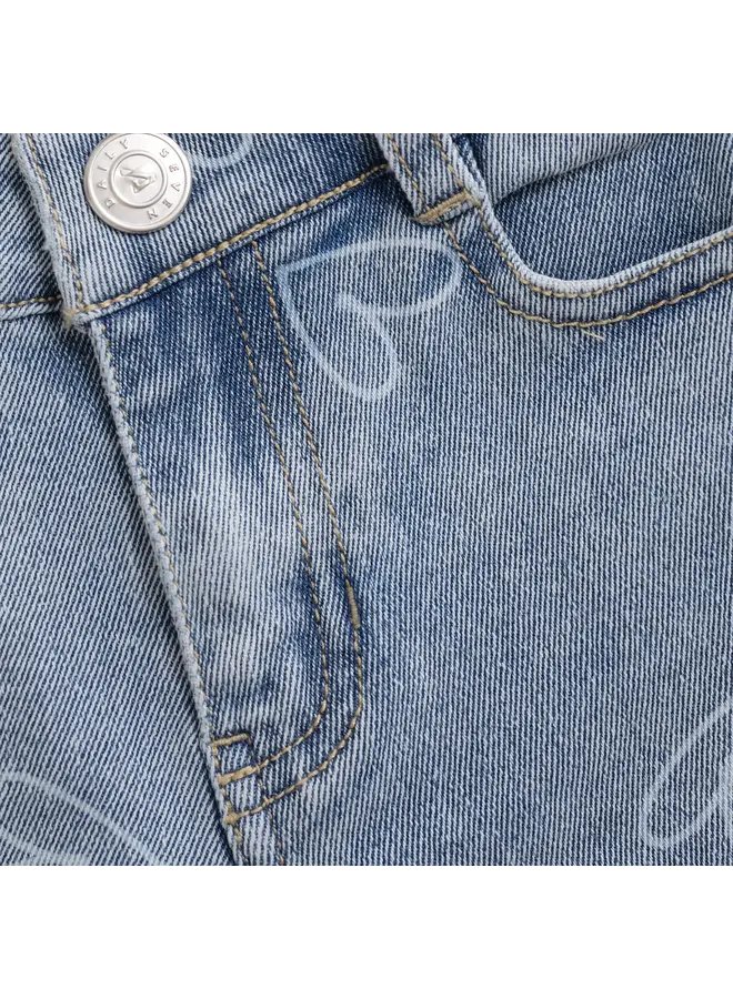 Wide fit heart jeans