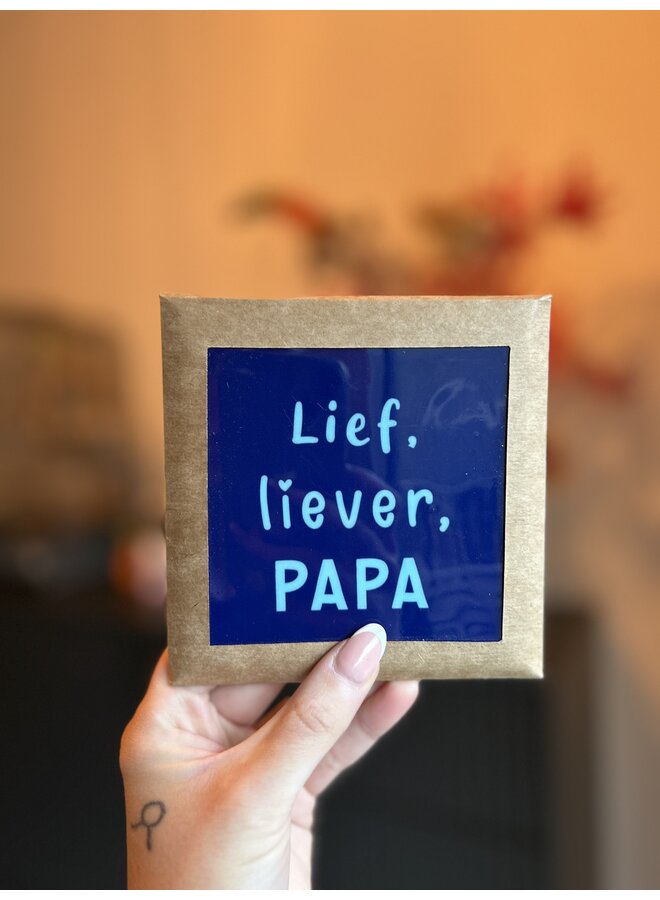 Tegeltje lief, liever, papa