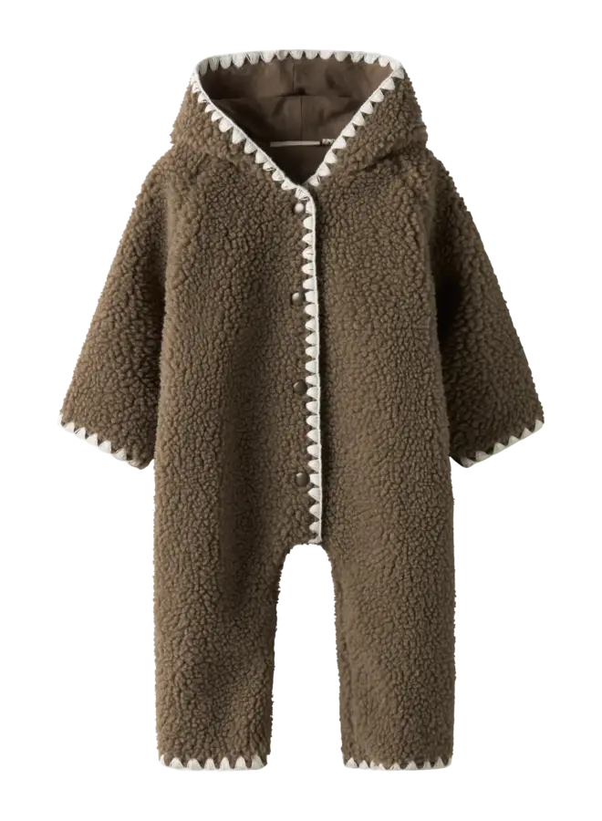 NBFlajo loose suit lil