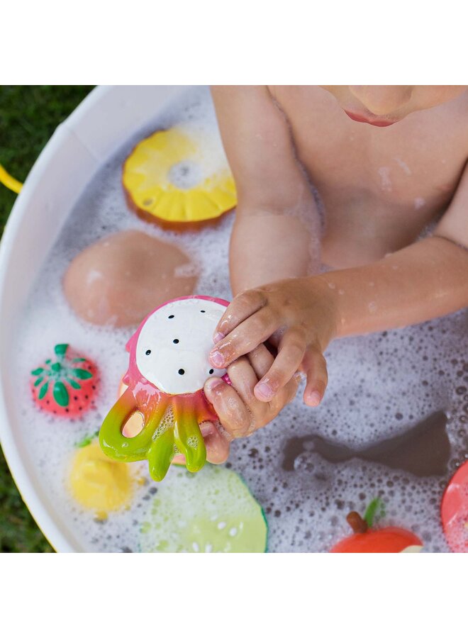 Fucsia the Dragonfruit