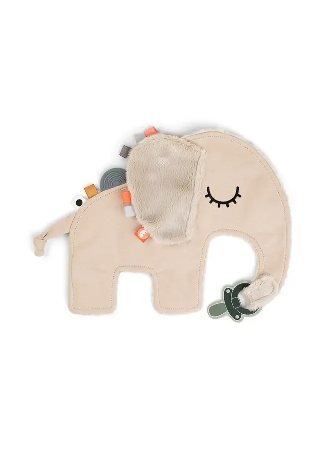 Cozy friend Elphee sand
