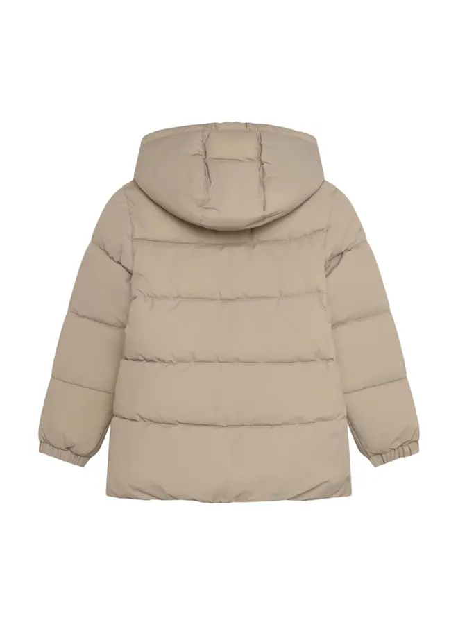 Quilted jacket crockery