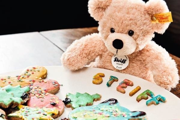 Steiff Knuffel Teddybeer Fynn beige 28cm Steiff Knuffel Teddybeer Fynn beige 28cm