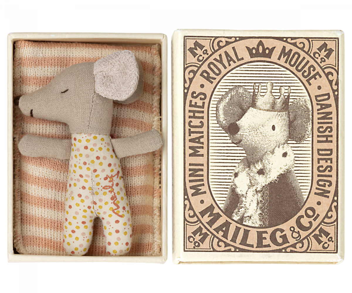 Maileg Knuffelmuis Baby Sleepy-Wakey Roze 8cm Maileg Knuffelmuis Baby Sleepy-Wakey Roze 8cm
